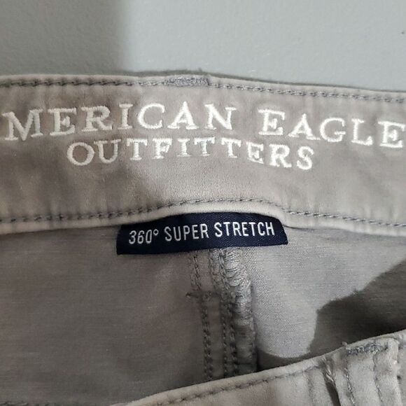 American Eagle Grey 360 super stretch size 6 30x29 jeggings - Picture 6 of 8